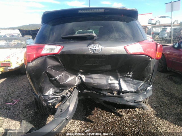 Toyota RAV4 LE 2014 JTMBFREV3EJ002570 Image 7
