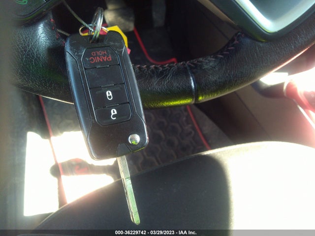 ZACCJBCT0FPB72764 Jeep Renegade Trailhawk