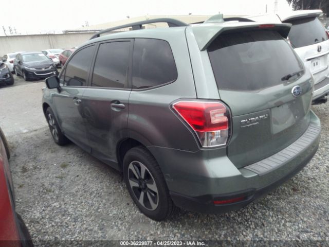 JF2SJAGC1HH812885 Subaru Forester Premium