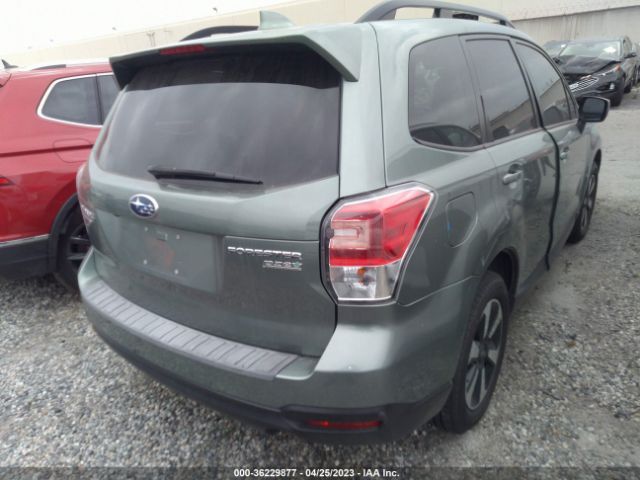 JF2SJAGC1HH812885 Subaru Forester Premium
