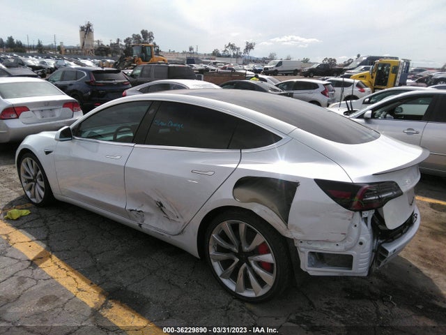 Tesla Model 3 Long Range 2018 5YJ3E1EB1JF081737 Image 4