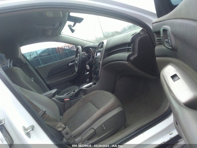 Chevrolet MALIBU LS 2014 1G11A5SL7EF279496 Image 5