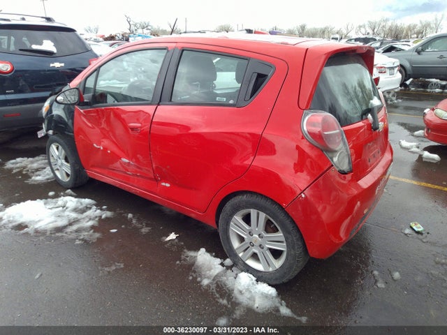 Chevrolet Spark Lt 2014 KL8CD6S94EC550543 Image 3