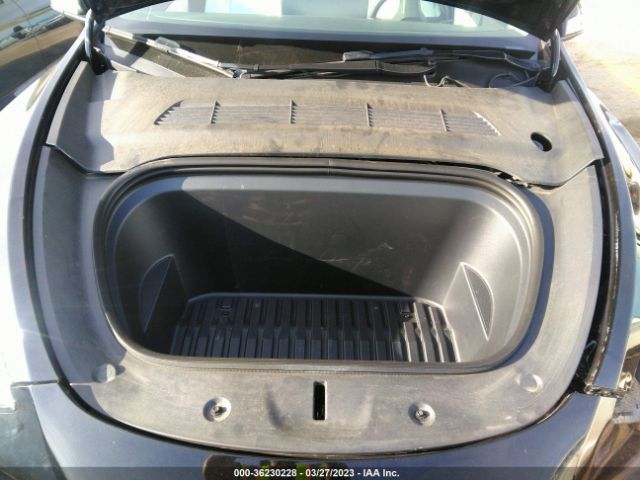 7SAYGAEE1NF432732 Tesla Model Y Long Range