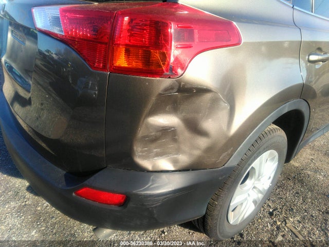 Toyota RAV4 LE 2015 JTMBFREV8FD144350 Image 7