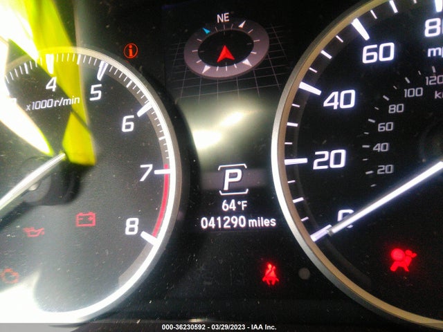 2017 Acura ILX, VIN: 19UDE2F72HA014704