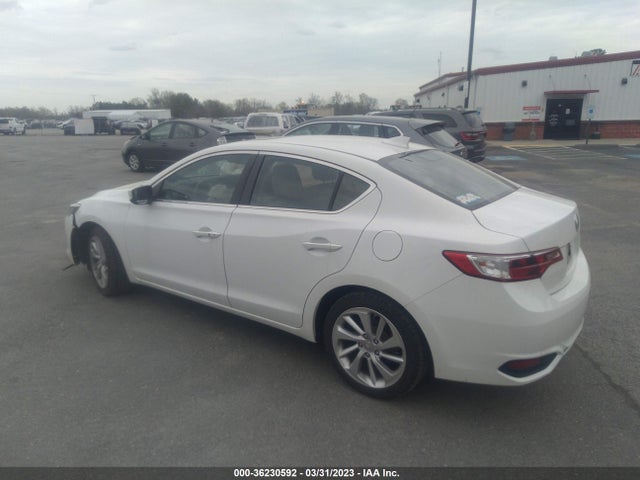 2017 Acura ILX, VIN: 19UDE2F72HA014704