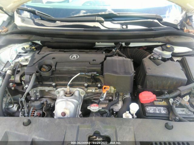 19UDE2F72HA014704 Acura Ilx W