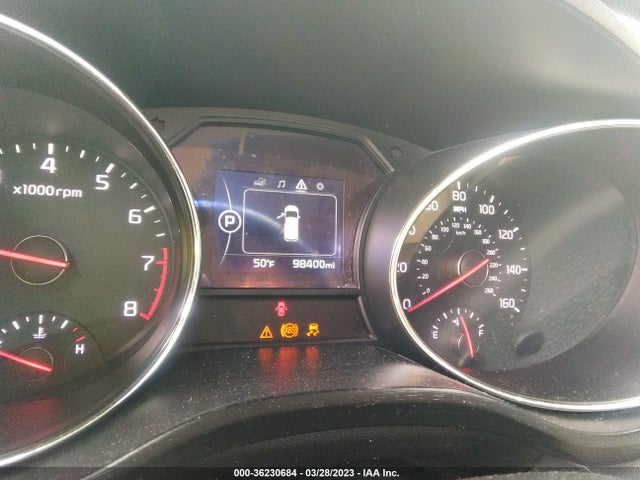 2016 KIA SEDONA LX VIN: KNDMB5C16G6210607