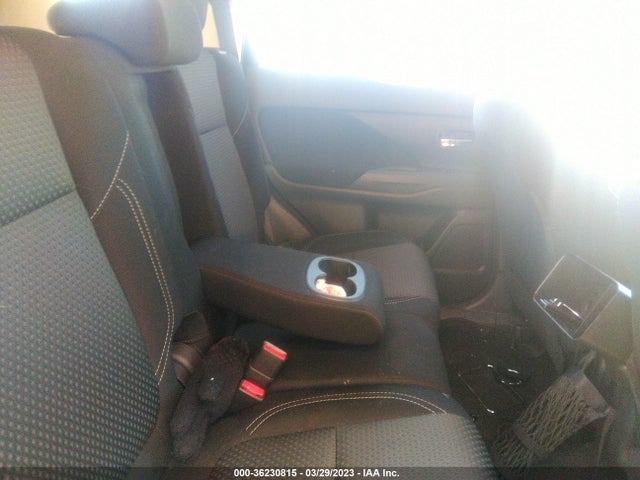 JA4AD2A36LZ016047 Mitsubishi Outlander Es
