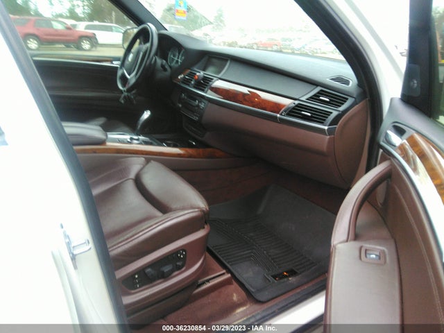 2007 BMW X5 4.8I VIN: 5UXFE83557LZ38116