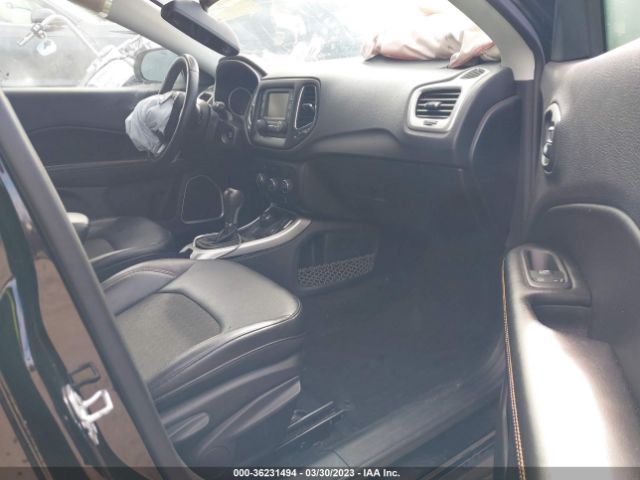 3C4NJDBB5JT161019 Jeep Compass Latitude