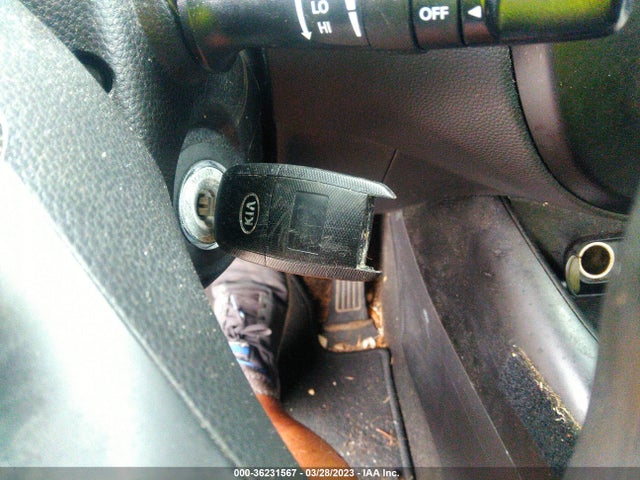 KIA SOUL + 2015 KNDJP3A56F7156247 Image 3