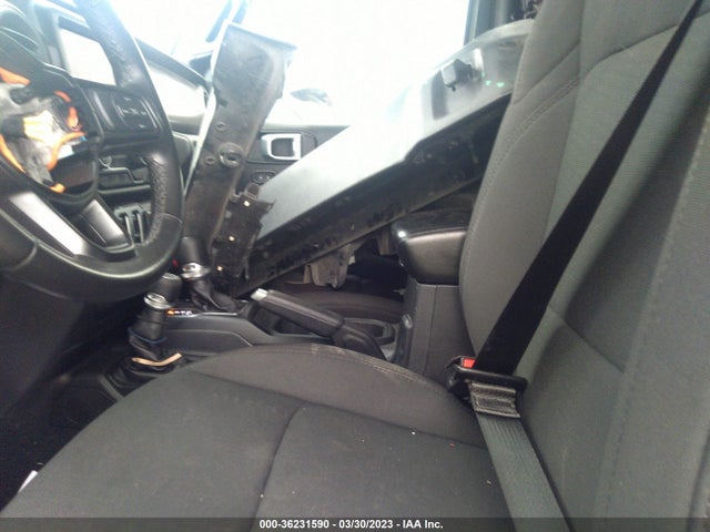1C4GJXAN2MW680145 Jeep Wrangler Sport S