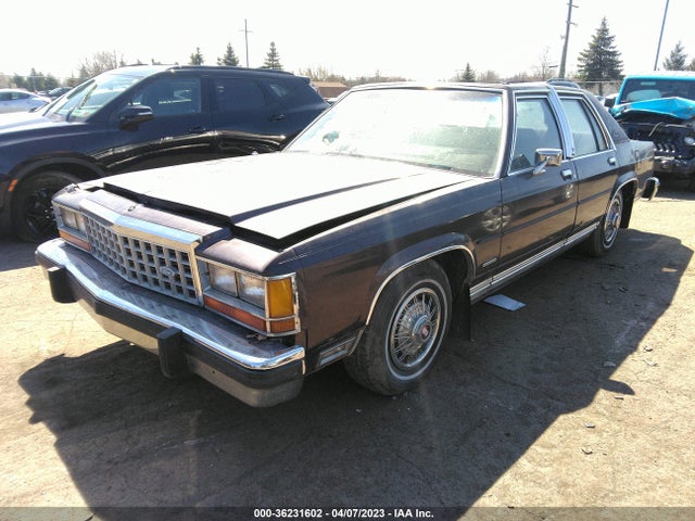 1983 FORD LTD CROWN VICTORIA VIN: 1FABP43F3DZ111418
