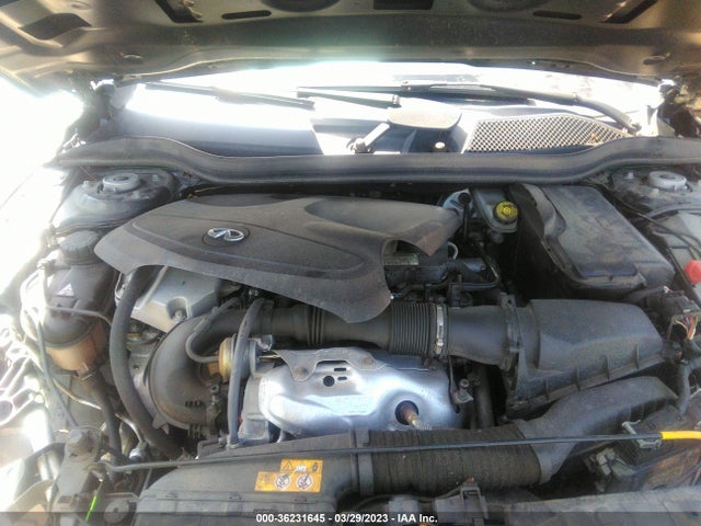 2018 Infiniti QX30, VIN: SJKCH5CR6JA050522