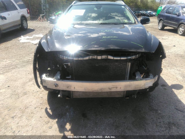 2018 Infiniti QX30, VIN: SJKCH5CR6JA050522