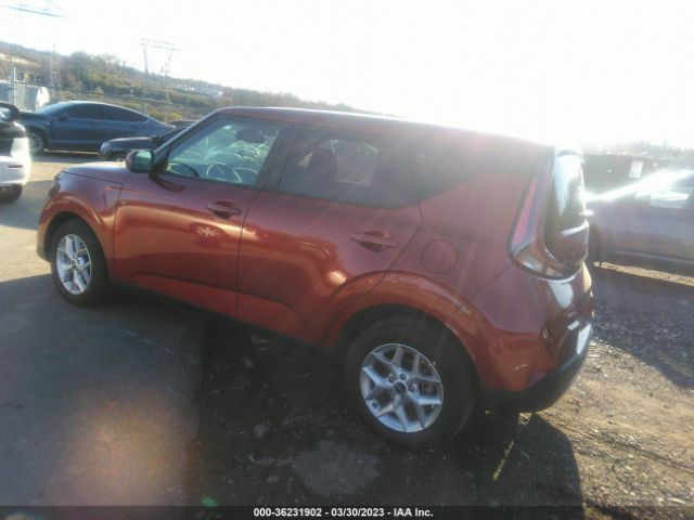 KNDJ23AU9P7189556 KIA SOUL LX