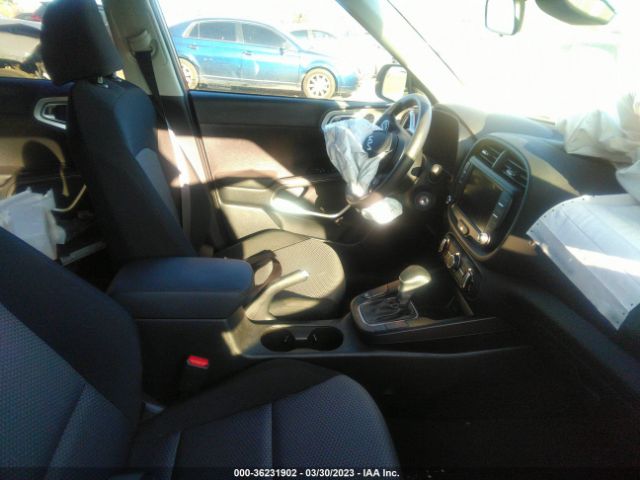 KNDJ23AU9P7189556 KIA SOUL LX