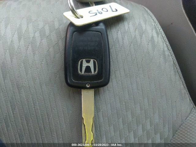 2014 HONDA CIVIC SEDAN LX VIN: 19XFB2F52EE007095
