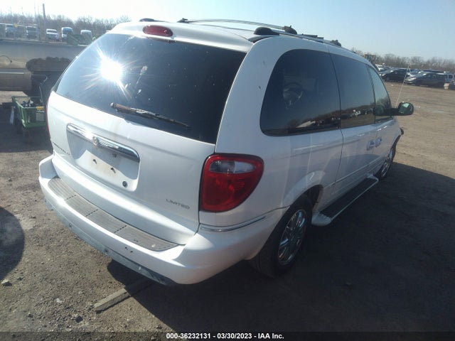 2005 CHRYSLER TOWN & COUNTRY LIMITED VIN: 2C8GP64L45R250497