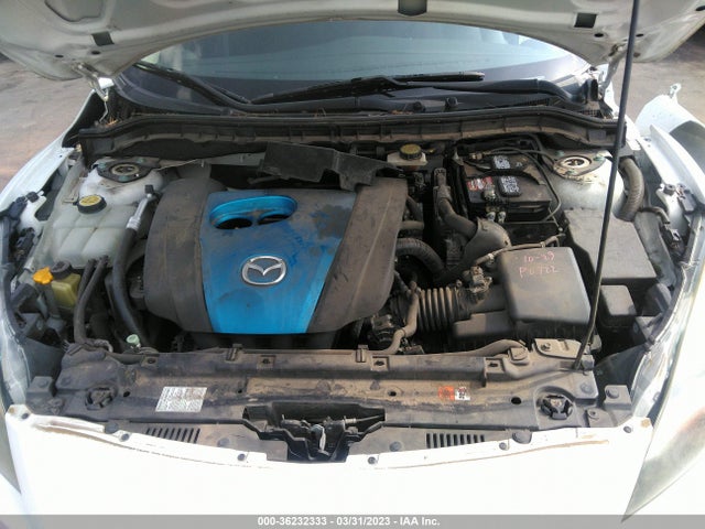 2013 MAZDA MAZDA3 I SPORT VIN: JM1BL1U79D1757749