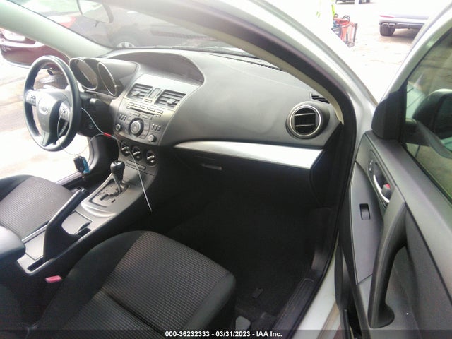 2013 MAZDA MAZDA3 I SPORT VIN: JM1BL1U79D1757749