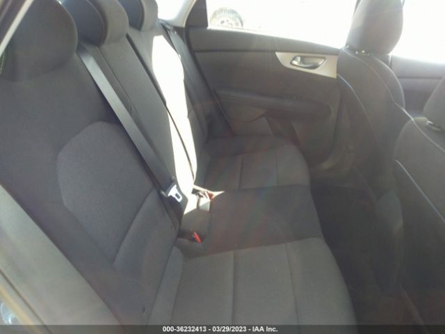 3KPF24ADXNE458205 KIA Forte Lxs