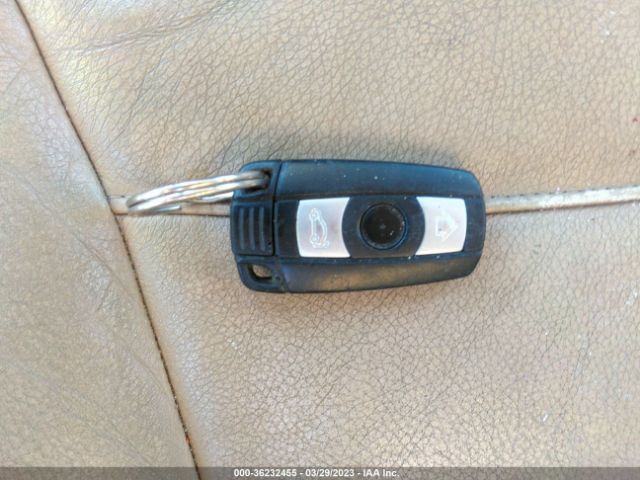 WBAVC93598K036341 BMW 3 Series 328xi