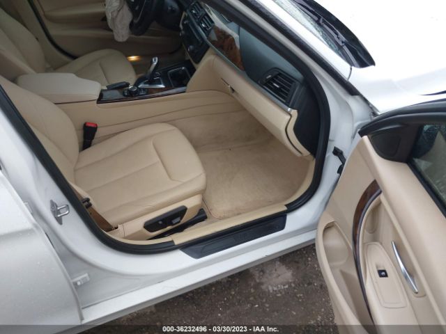 WBA3C1C51FK123561 BMW 3 Series 328i