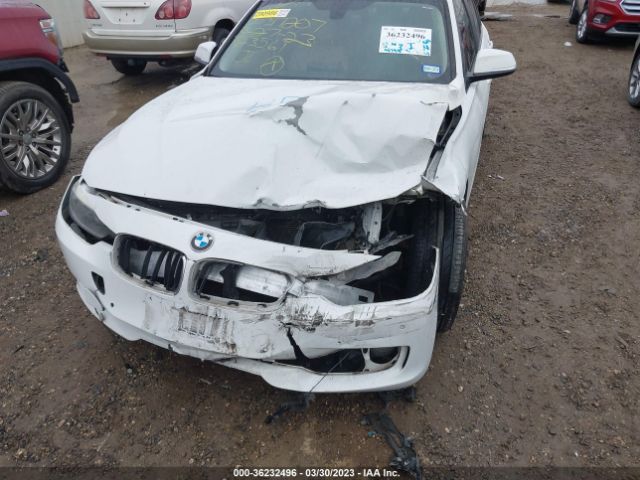 WBA3C1C51FK123561 BMW 3 Series 328i