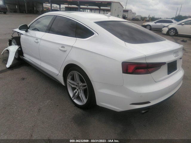 WAUENCF57JA028009 Audi A5 Sportback Premium Plus