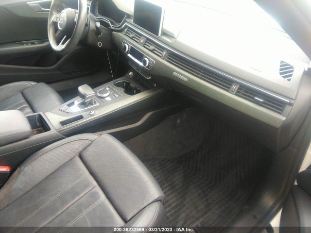 WAUENCF57JA028009 Audi A5 Sportback Premium Plus