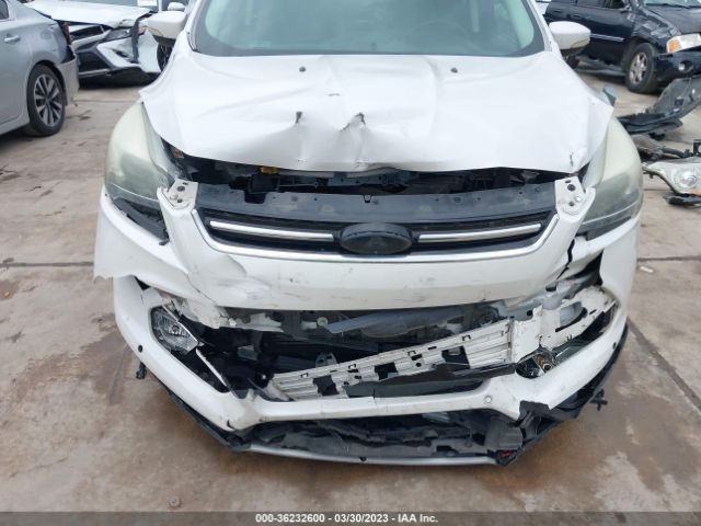 1FMCU0JX2FUB05293 Ford Escape Titanium