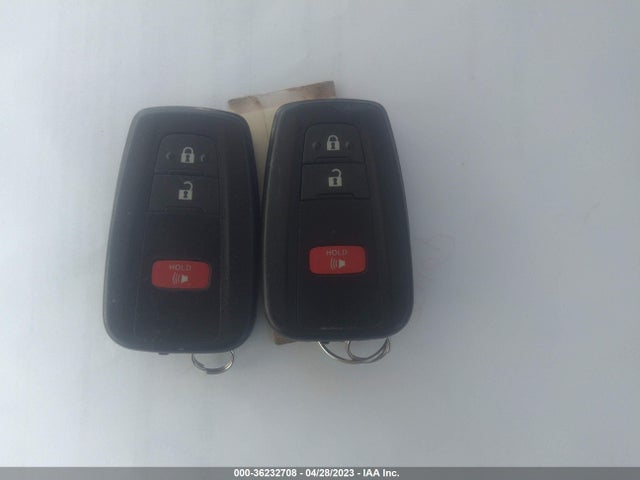 2018 TOYOTA C-HR XLE VIN: NMTKHMBX1JR045691