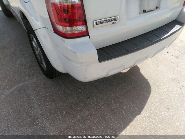 2008 FORD ESCAPE XLT VIN: 1FMCU03198KD22427