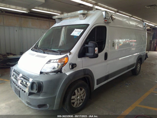 RAM Promaster Cargo Van 2016 3C6URVHG1GE114720 Image 2