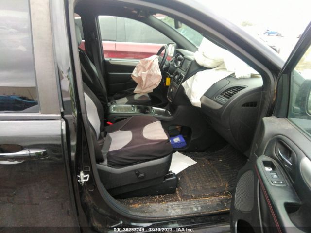 2C4RDGEG5KR688340 Dodge Grand Caravan Gt