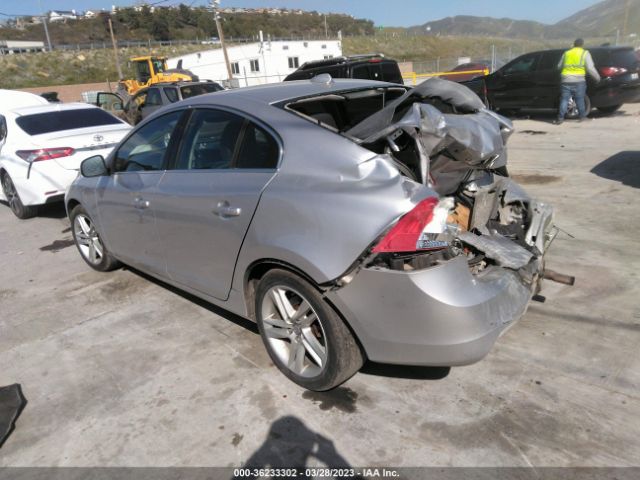 YV140MFK1F2332084 Volvo S60 T5 Drive-e Premier