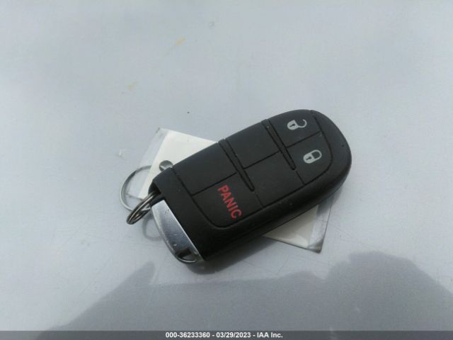 3C4PDDBG0FT526497 Dodge Journey Sxt