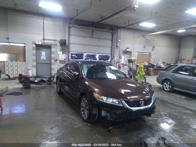 2014 1HGCT2B81EA006136 main image