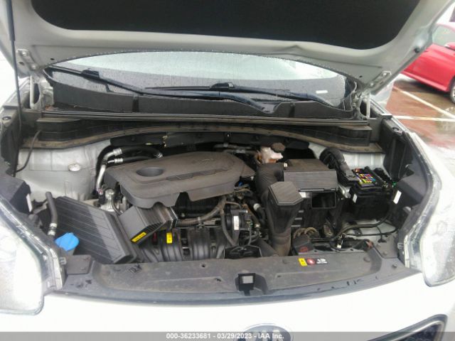 KNDPM3AC6J7380886 KIA Sportage Lx