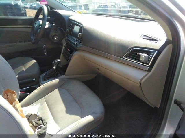 2018 HYUNDAI ELANTRA SEL VIN: 5NPD84LF3JH248183