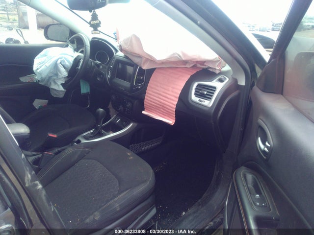 3C4NJCAB7KT855773 Jeep Compass Sport