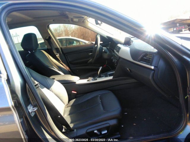 WBA8E5G5XHNU22341 BMW 3 Series 320i Xdrive