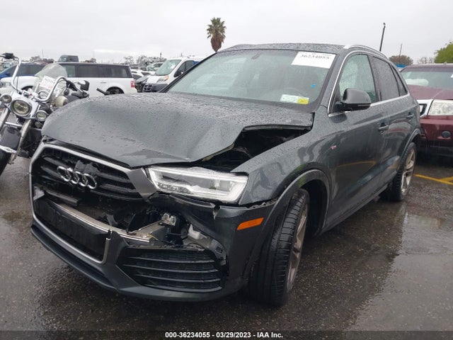 WA1JCCFS1JR013305 Audi Q3 Premium Plus