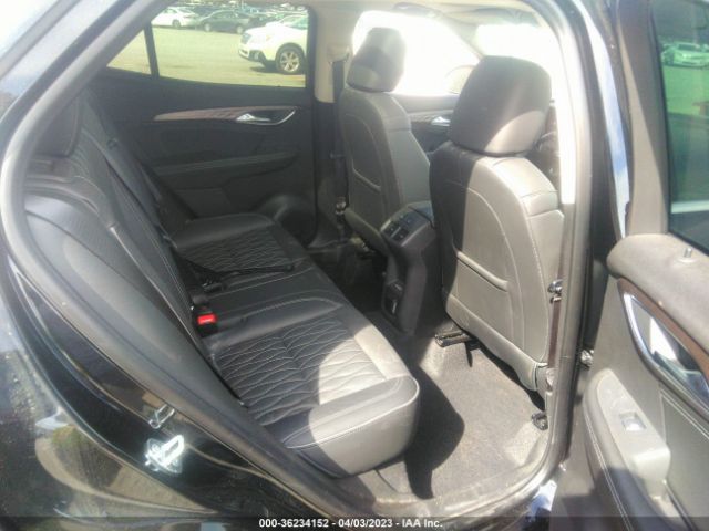 LRBFZSR49MD133712 Buick Envision Avenir