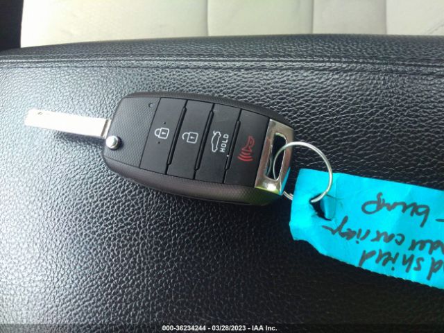 KNAGM4A73F5546418 KIA Optima Lx