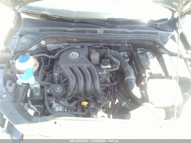 3VW2K7AJ3EM405144 Volkswagen Jetta Sedan S