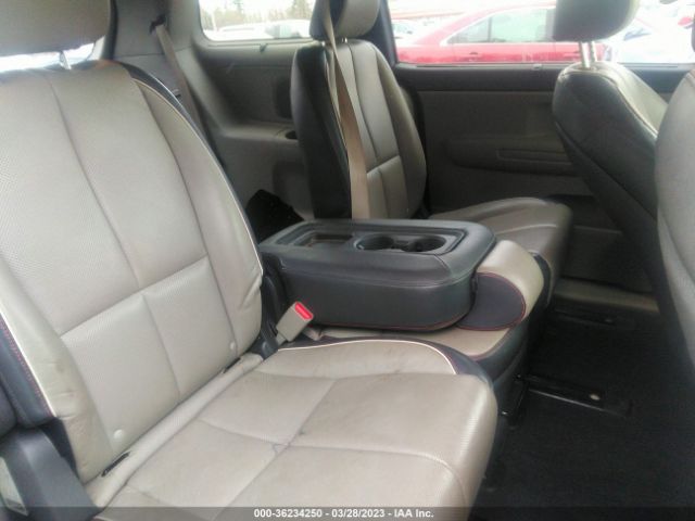 KNDMB5C15H6333431 KIA SEDONA LX